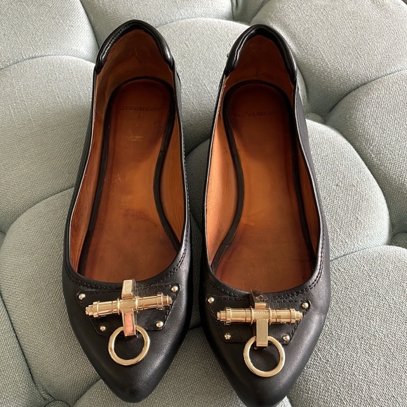 Givenchy Leather Flats - Picture 2 of 16